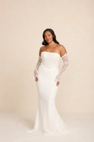 MWL Bride Haven trouwjurk van beaded Chantilly kant met eyelash details en elegante rug