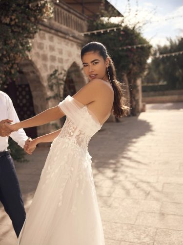 Modeca Mairen | Strapless A-lijn trouwjurk | Look of Love Bridal Boutique