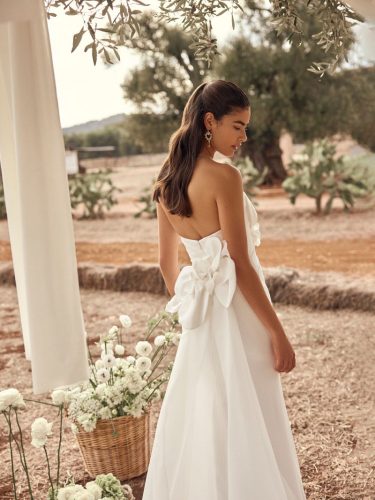 Modeca Mona | Strapless fit & flare trouwjurk | Look of Love Bridal Boutique