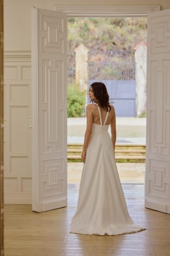 Jesus Peiró 2706 trouwjurk kopen – A-lijn designer jurk met elegante pasvorm