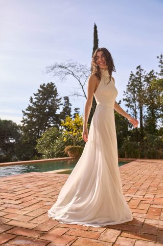 Jesus Peiró 2736 trouwjurk – geplisseerde halterjurk met elegante drapering